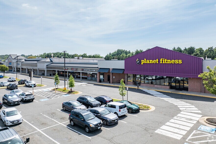 6315-6365 Multiplex Dr, Centreville, VA à louer - Photo principale – Image 1 sur 6