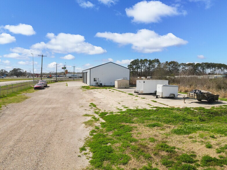 201 Lexington Dr, Rayne, LA à vendre - Photo de l’immeuble – Image 2 sur 15