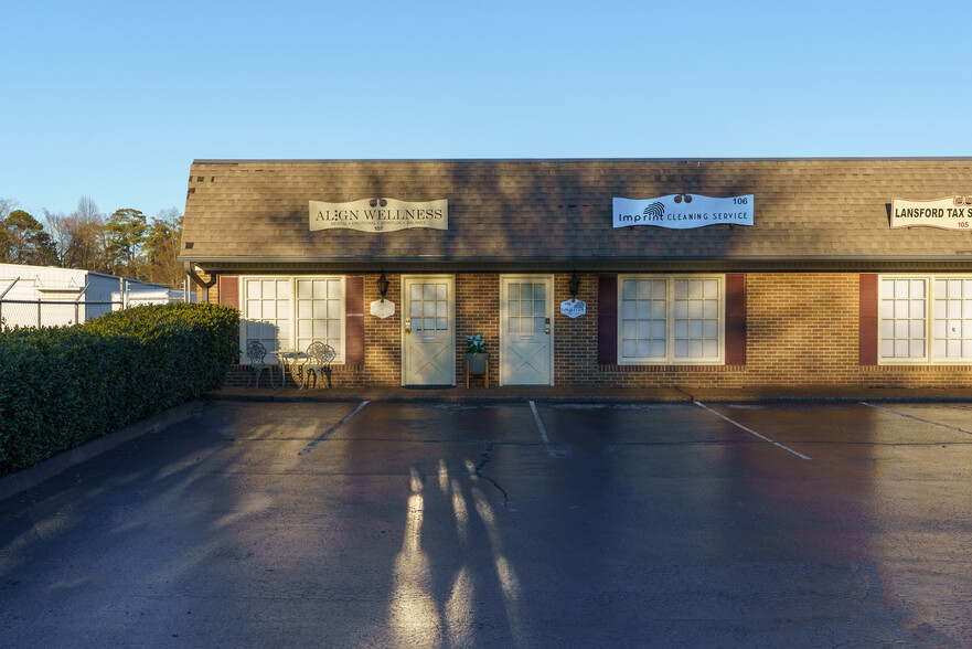 5803-5805 Lee Hwy, Chattanooga, TN à louer - Photo de l’immeuble – Image 3 sur 19