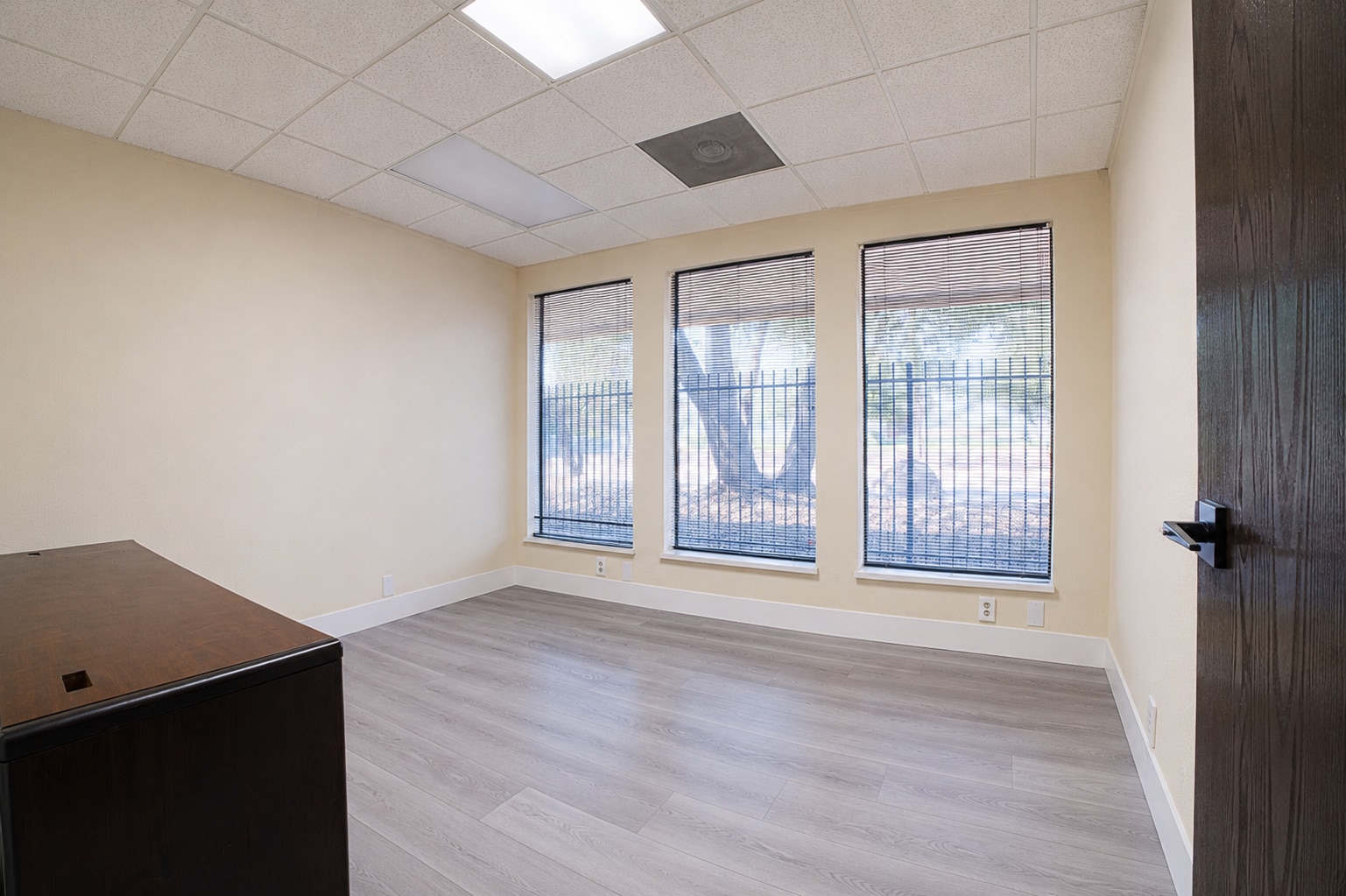 6151 Fair Oaks Blvd, Carmichael, CA à louer Photo intérieure– Image 1 sur 6