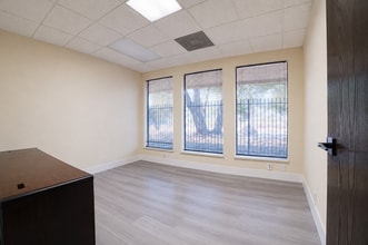 6151 Fair Oaks Blvd, Carmichael, CA à louer Photo intérieure– Image 1 sur 6