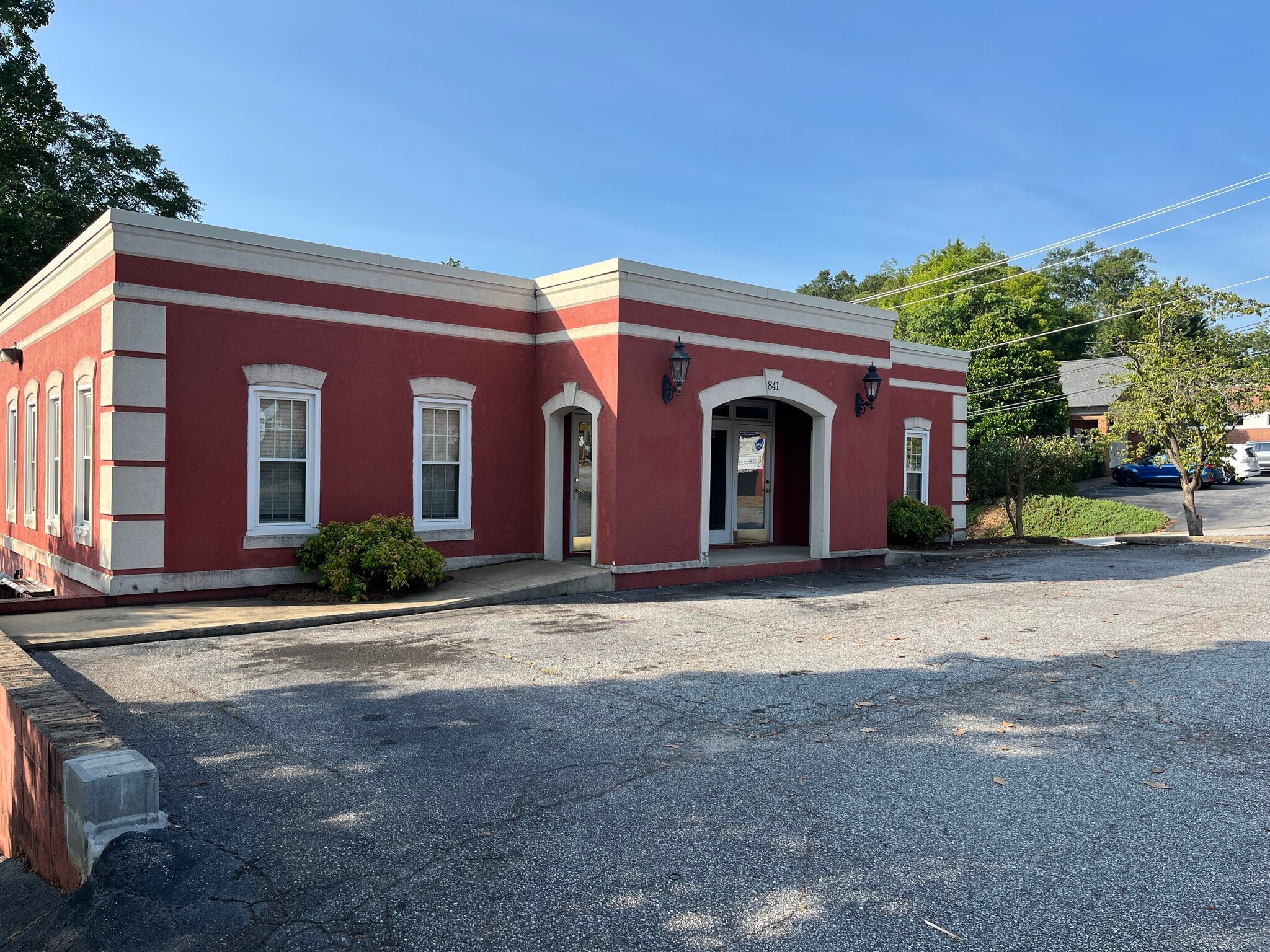 841 E Main St, Spartanburg, SC à louer Photo de l’immeuble– Image 1 sur 15