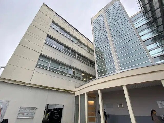 18 Rue Du Pont De L'Arche, Saint-Avertin à vendre Photo de l’immeuble– Image 1 sur 14