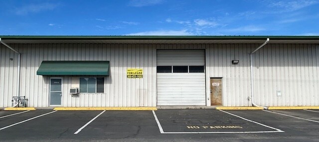 960 Industrial Way, Longview, WA à louer Photo de l’immeuble– Image 1 sur 6