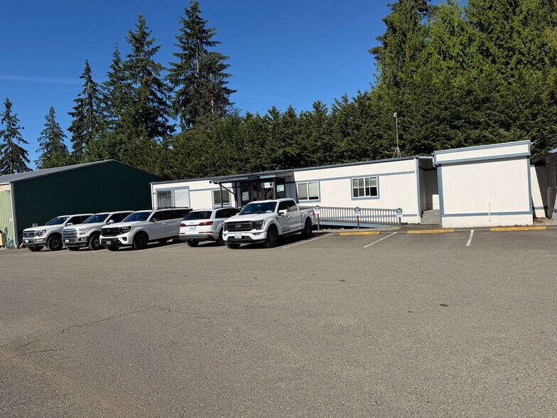 3304 Old Hartford Rd, Lake Stevens, WA à louer - Photo de l’immeuble – Image 1 sur 9