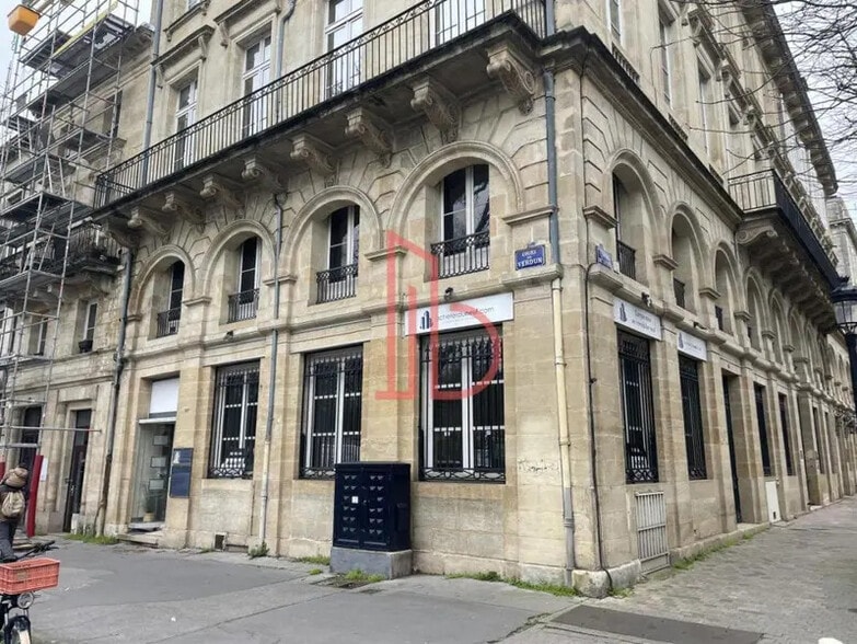 Bureau dans Bordeaux à louer - Photo de l’immeuble – Image 1 sur 5