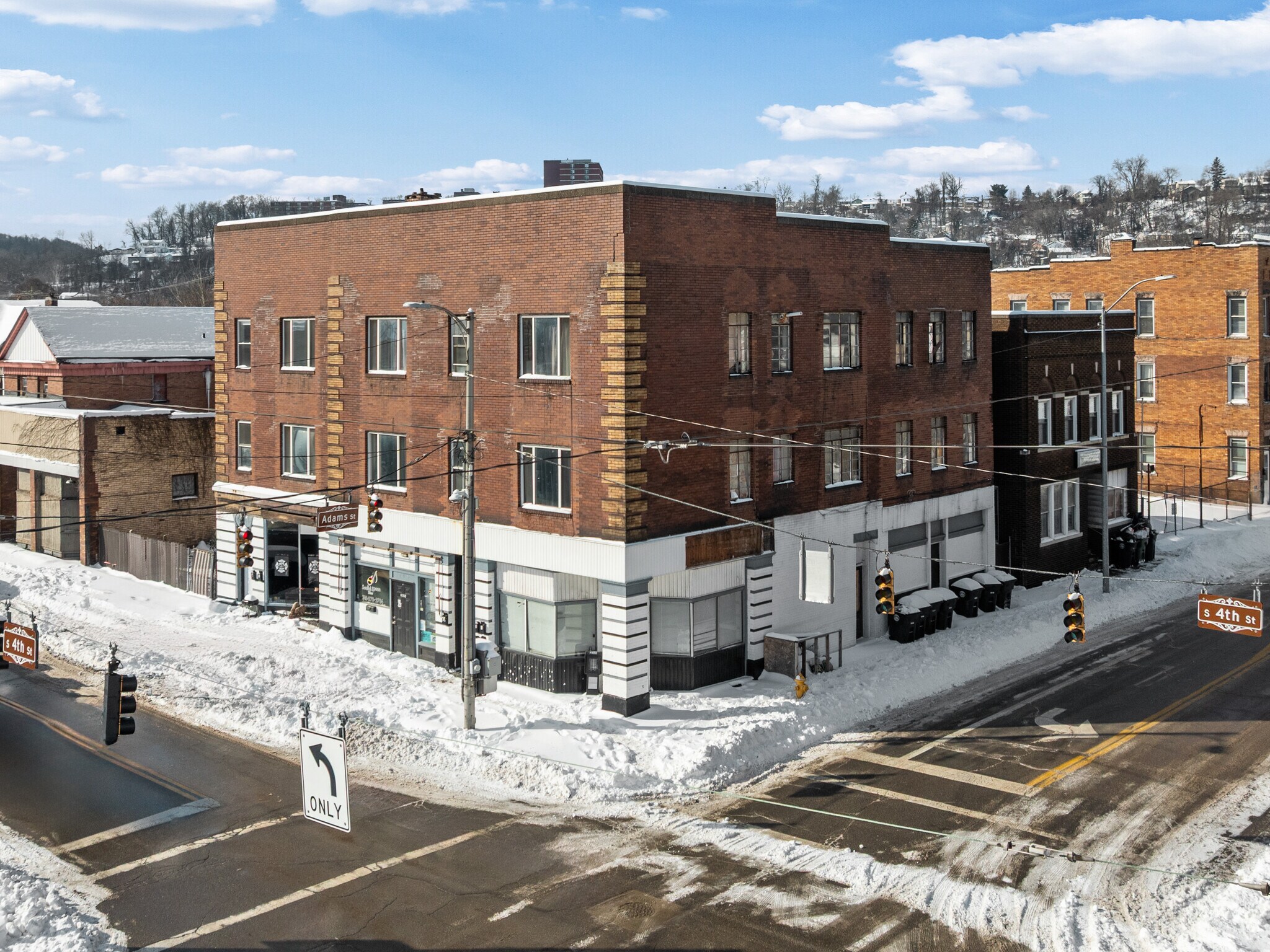 205 S 4th St, Steubenville, OH à vendre Photo principale– Image 1 sur 12