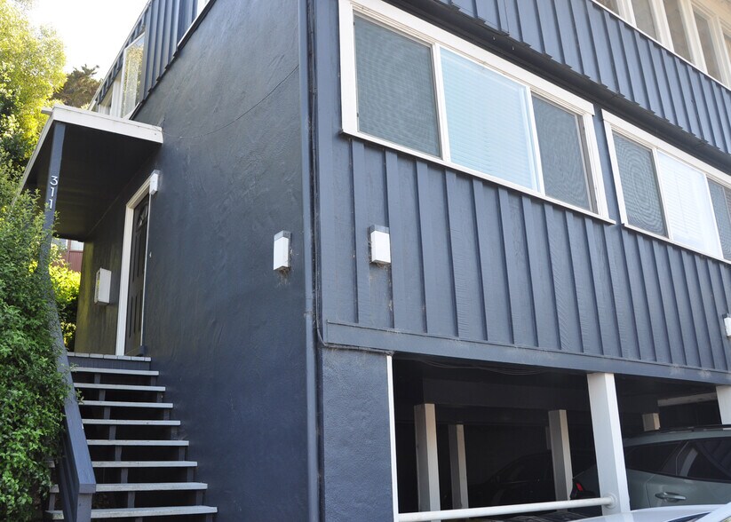 311-321 Valley St, Sausalito, CA à vendre - Photo de l’immeuble – Image 2 sur 15