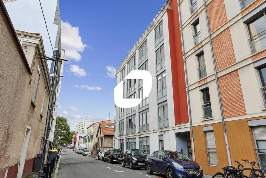 Bureau dans Montreuil à louer - Photo de l’immeuble – Image 2 sur 14