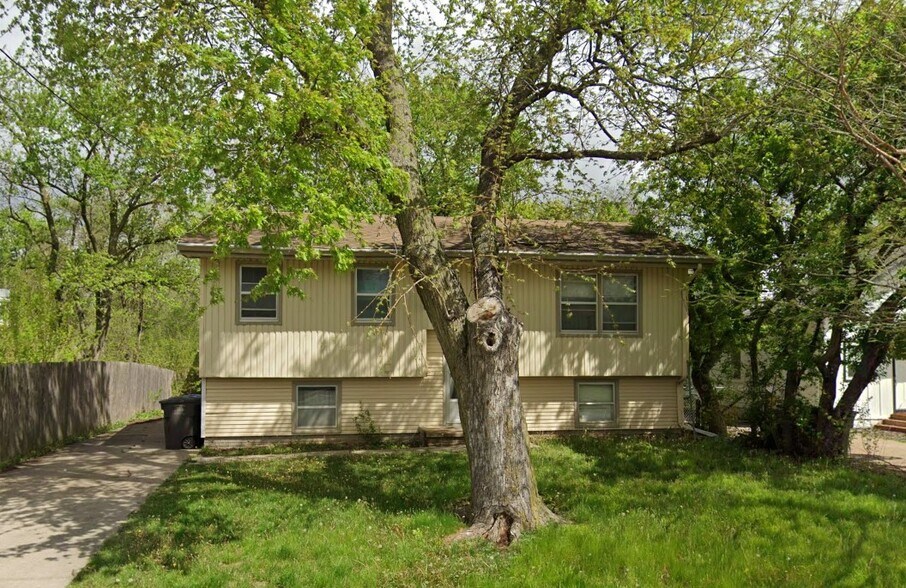 South Side 7 portefeuille de 7 biens à vendre sur LoopNet.fr - Photo principale – Image 3 sur 8