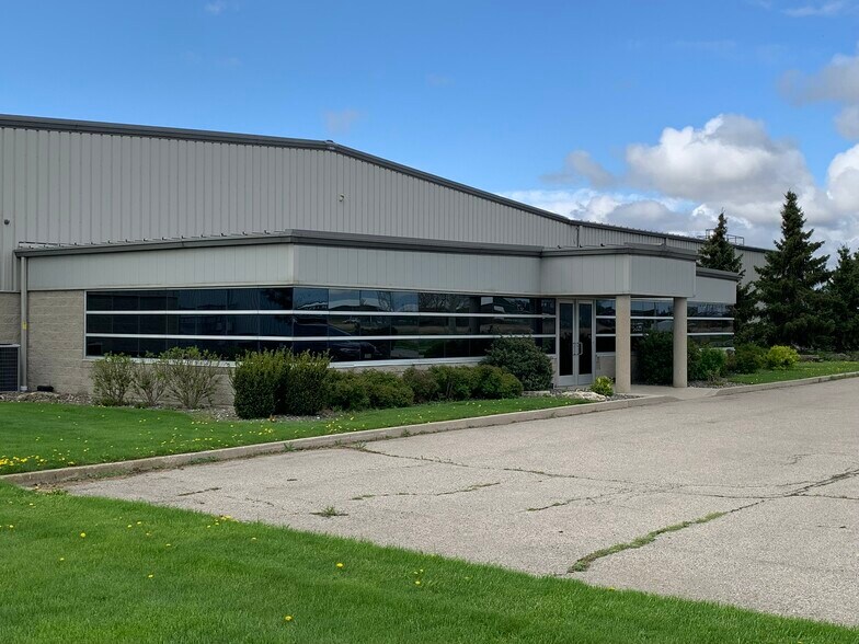 5 Hyland Dr, Blenheim, ON à vendre - Photo de l’immeuble – Image 2 sur 26