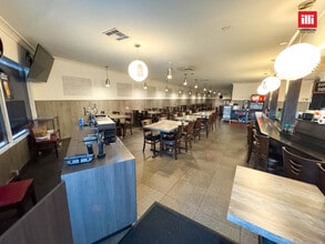 18400-18406 Ventura Blvd, Tarzana, CA à louer Photo intérieure– Image 1 sur 10