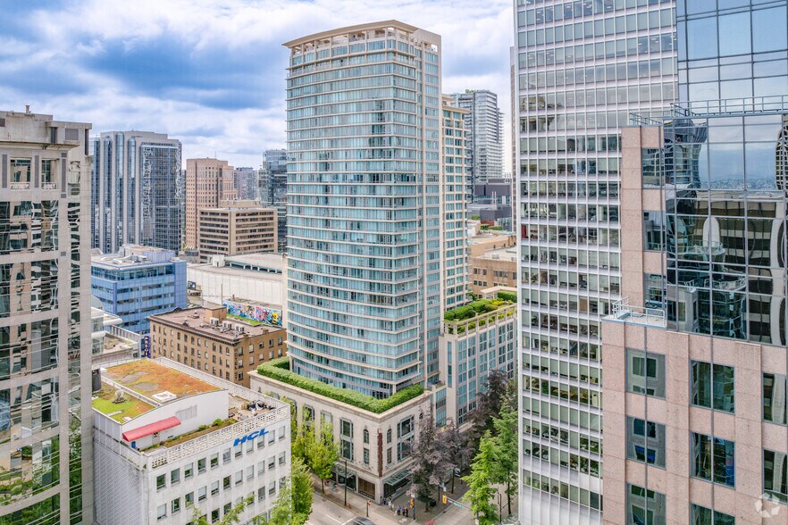 610 Granville St, Vancouver, BC à louer - Photo principale – Image 1 sur 5