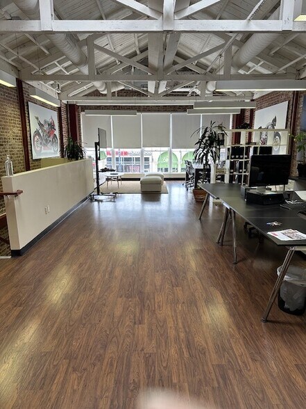 33-35 E Colorado Blvd, Pasadena, CA à louer - Photo principale – Image 1 sur 5