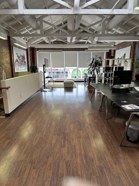 33-35 E Colorado Blvd, Pasadena, CA à louer Photo principale– Image 1 sur 6