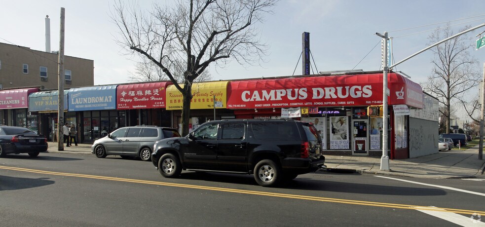 5902-5918 Kissena Blvd, Flushing, NY à louer - Photo principale – Image 2 sur 4