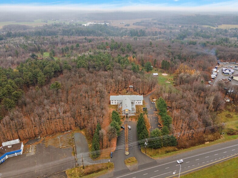 2351 Boul Du Curé-Labelle, Saint-jerome, QC à vendre - Photo de l’immeuble – Image 2 sur 4