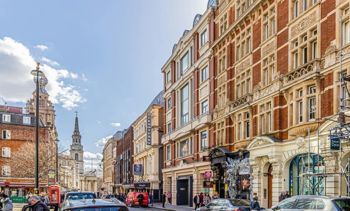 101 St. Martin's Ln, Londres à louer Photo de l’immeuble– Image 1 sur 2