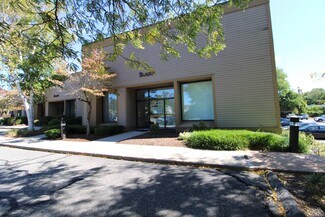 Plus de détails pour 200 N Main St, East Longmeadow, MA - Bureau à vendre