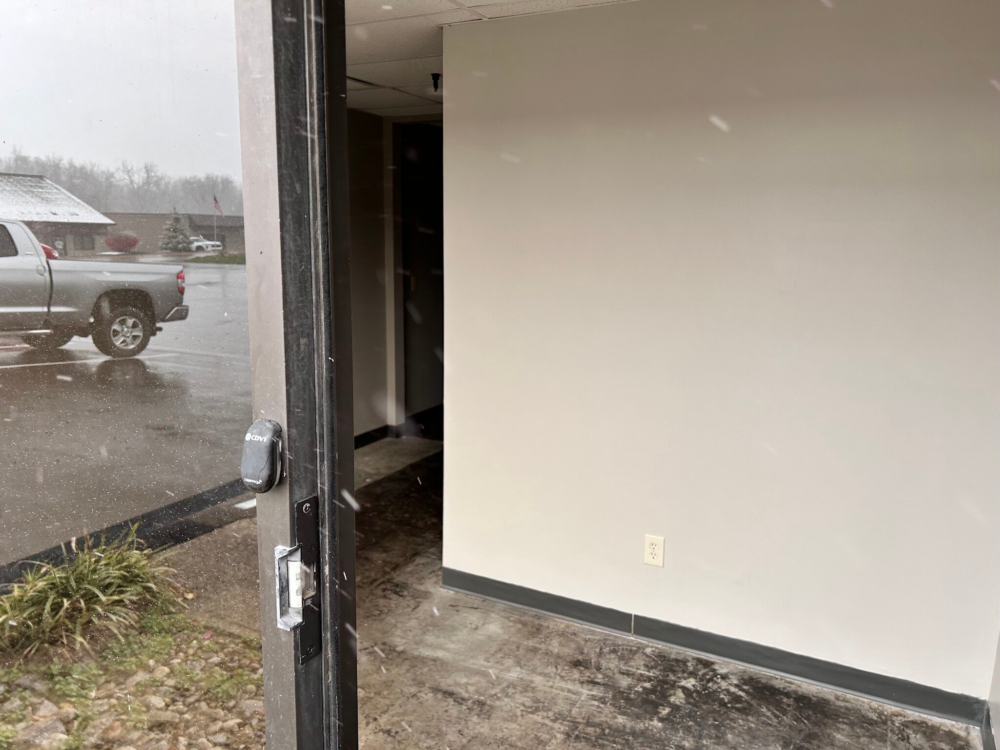 526-540 Enterprise Dr, Erlanger, KY à louer Photo intérieure– Image 1 sur 16