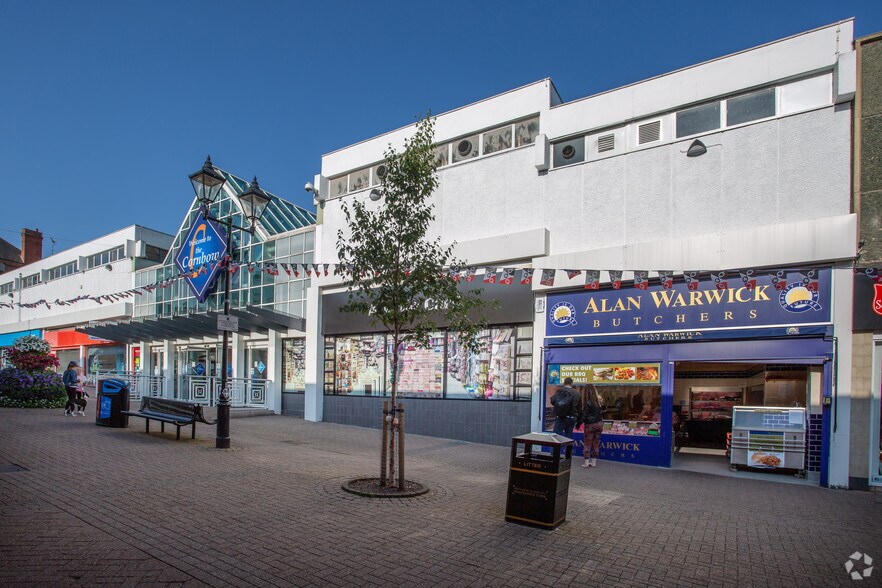 Hagley Mall, Halesowen à louer - Photo de l’immeuble – Image 1 sur 47