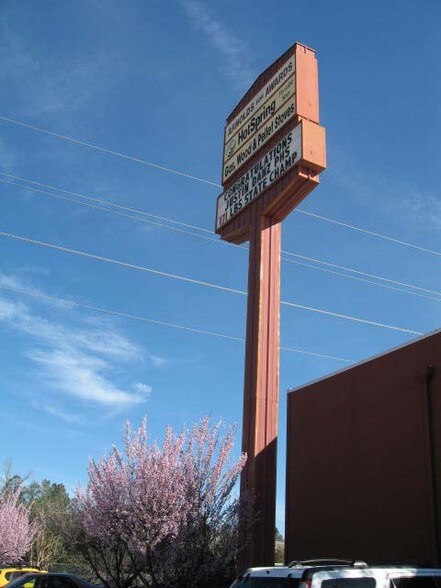 3971 Durock Rd, Shingle Springs, CA à louer - Photo de l’immeuble – Image 3 sur 16