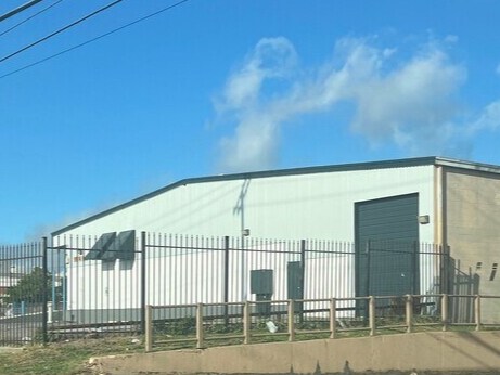 911 N Frio St, San Antonio, TX à louer - Photo de l’immeuble – Image 2 sur 2