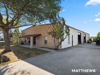 Plus de détails pour 104 Commercial Pl, Schertz, TX - Industriel/Logistique à vendre