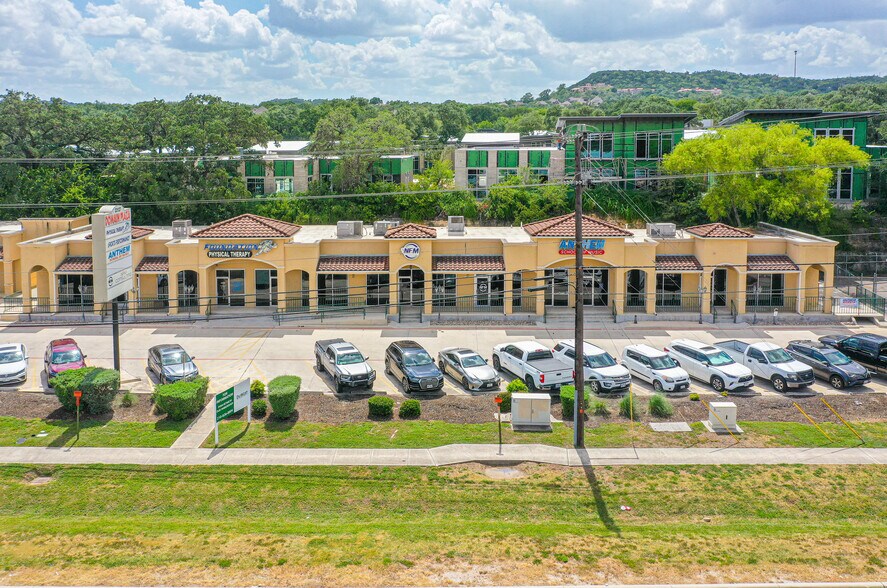 23127 W Interstate 10, San Antonio, TX à vendre - Photo de l’immeuble – Image 1 sur 4
