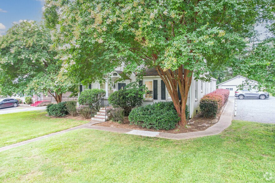 1365 Ebenezer Rd, Rock Hill, SC à louer - Photo de l’immeuble – Image 2 sur 13