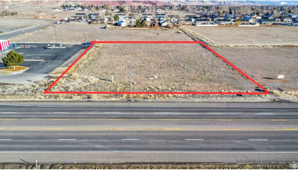 900 1250 S, Richfield, UT à vendre - Aérien – Image 1 sur 6