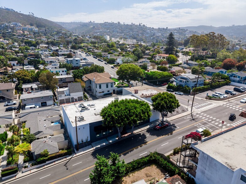 570-574 S Coast Hwy, Laguna Beach, CA à louer - Photo de l’immeuble – Image 3 sur 33