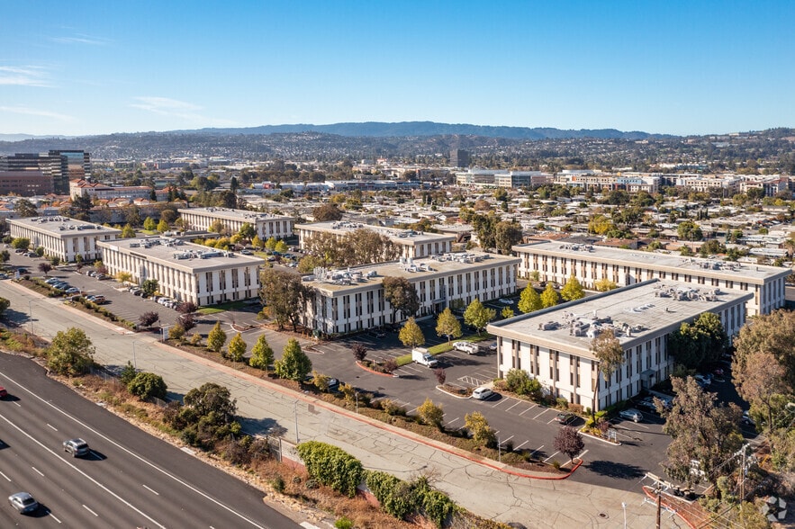 1650 S amphlett Blvd, San Mateo, CA à louer - Photo principale – Image 1 sur 20