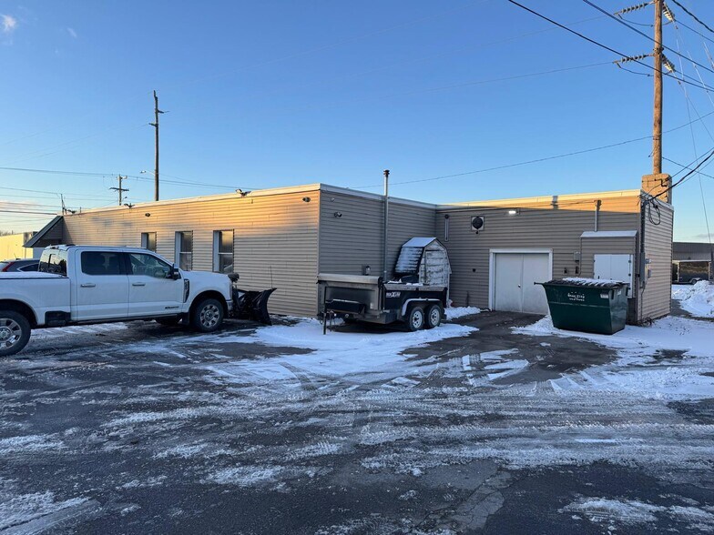 222 Main St, Presque Isle, ME à vendre - Photo de l’immeuble – Image 2 sur 9