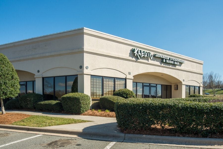 1001 E Wt Harris Blvd, Charlotte, NC à louer Photo intérieure– Image 1 sur 1