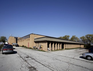 Plus de détails pour 475 Wyecroft Rd, Oakville, ON - Industriel/Logistique à louer