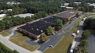 Plus de détails pour 2520 Park Central Blvd, Decatur, GA - Industriel/Logistique à louer