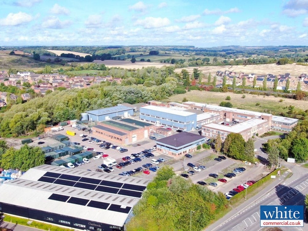 Area 2, Cherwell Business Village, Southam Rd, Banbury à vendre Aérien– Image 1 sur 2
