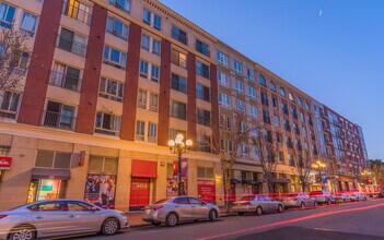 450 J St, San Diego, CA à louer Photo intérieure– Image 2 sur 2