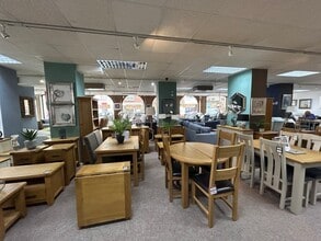 Town Ln, Newport à louer Photo intérieure– Image 2 sur 4