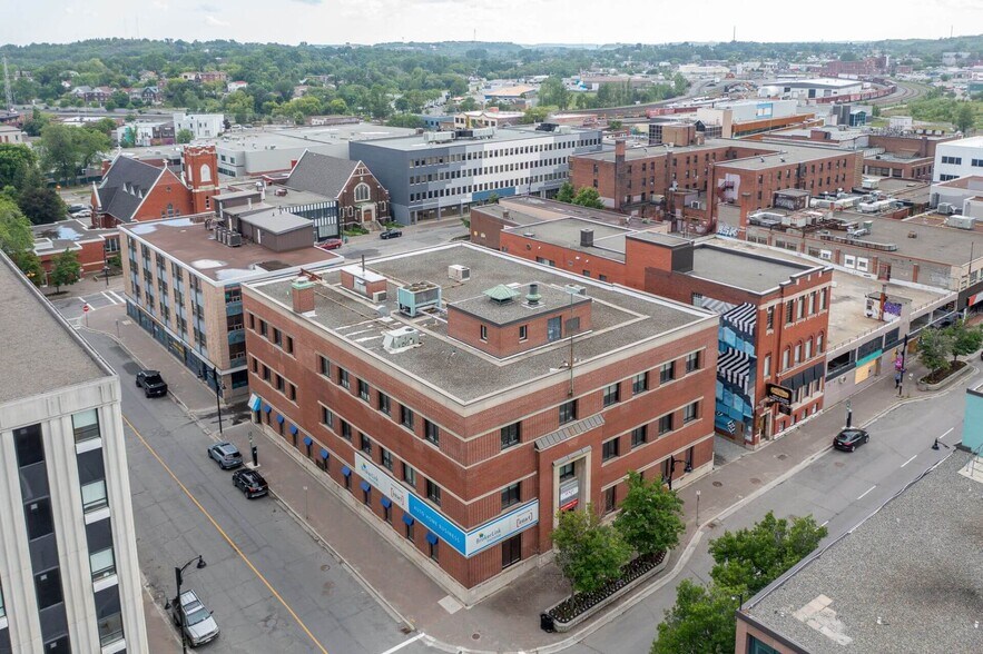 93 Cedar St, Sudbury, ON à vendre - Photo de l’immeuble – Image 3 sur 41