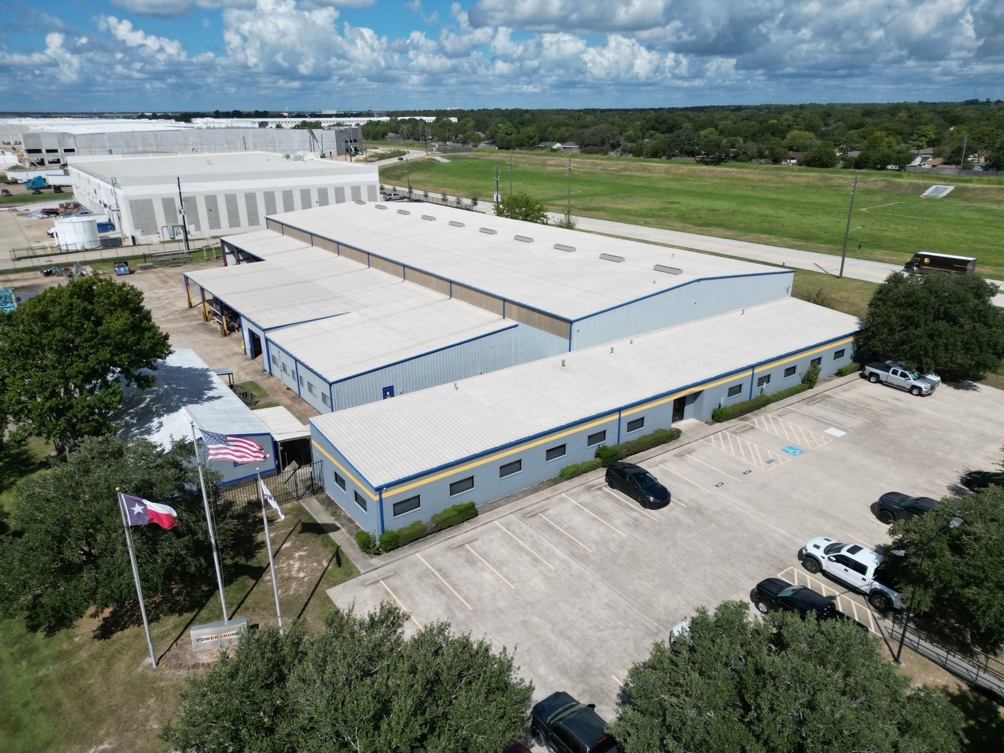 10815 Huffmeister Rd, Houston, TX à louer Photo de l’immeuble– Image 1 sur 8