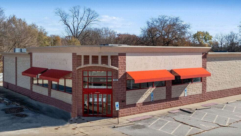 900 E Main St, Danville, IL à vendre - Photo de l’immeuble – Image 1 sur 3