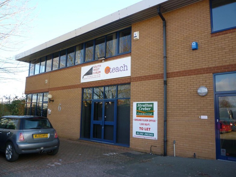 Lustleigh Clos, Exeter à louer - Photo de l’immeuble – Image 2 sur 7