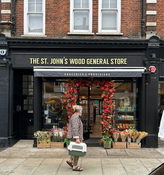 17 St Johns Wood High St, Londres à louer - Photo de l’immeuble – Image 2 sur 2