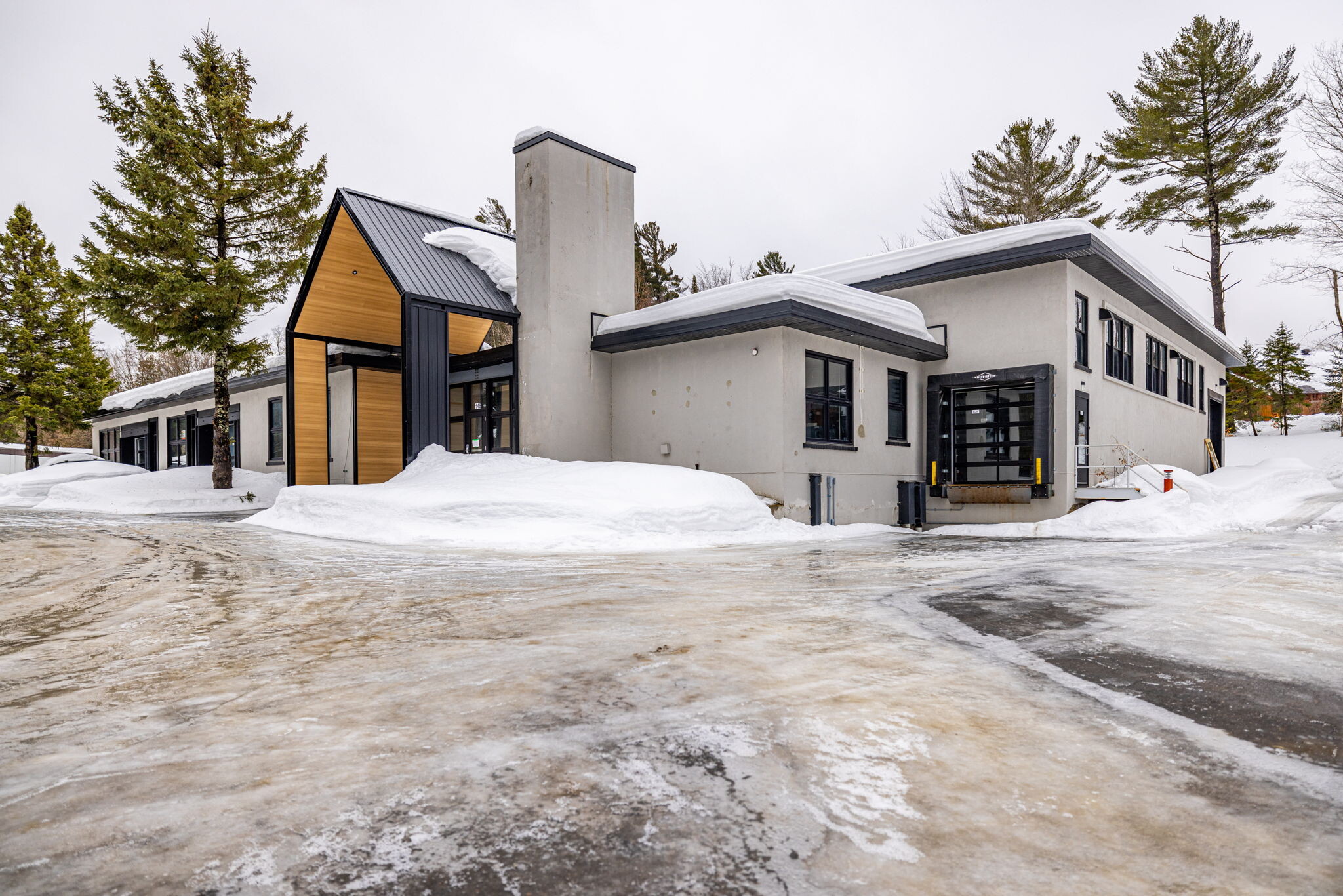 148 Ch Watchorn, Morin-heights, QC à louer Photo principale– Image 1 sur 6