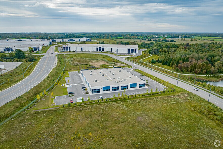 71 Hanlon Creek Blvd, Guelph, ON à louer - Aérien – Image 3 sur 4