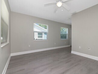 Plus de détails pour Bradenton Duplex's – Logement à vendre, Bradenton, FL