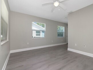 Plus de détails pour Bradenton Duplex's – Logement à vendre, Bradenton, FL