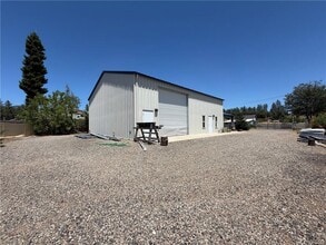 7671 Skyway, Paradise, CA à vendre Photo intérieure– Image 2 sur 9